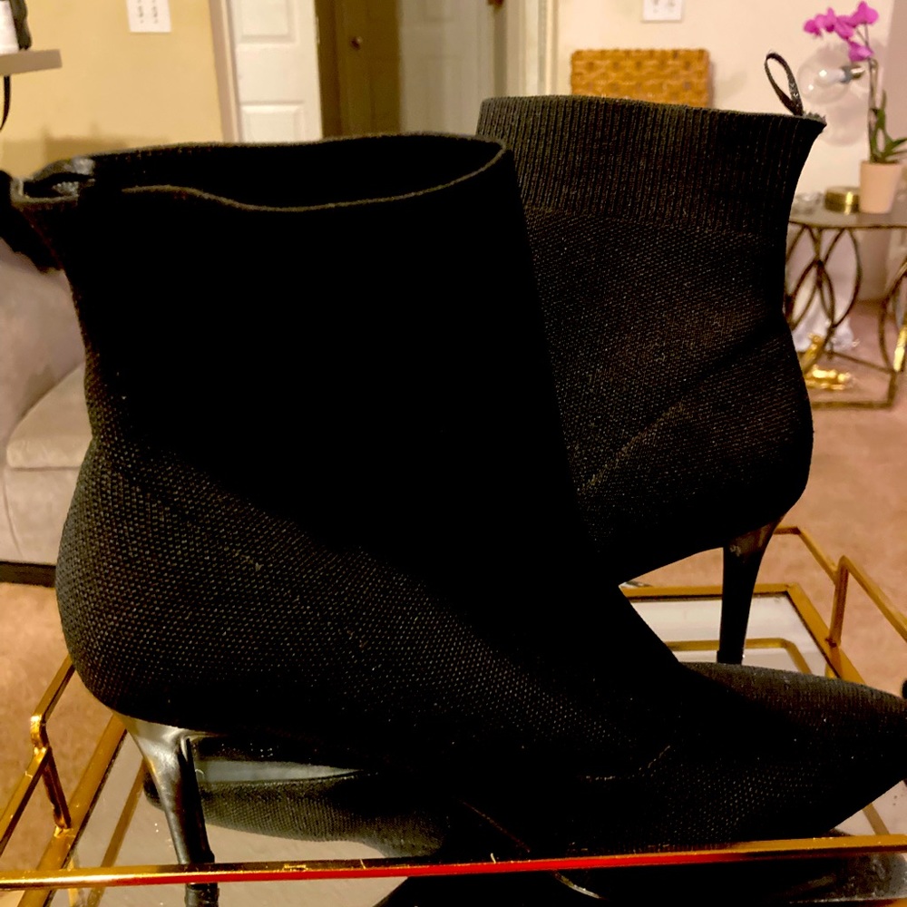 Black boot size 10